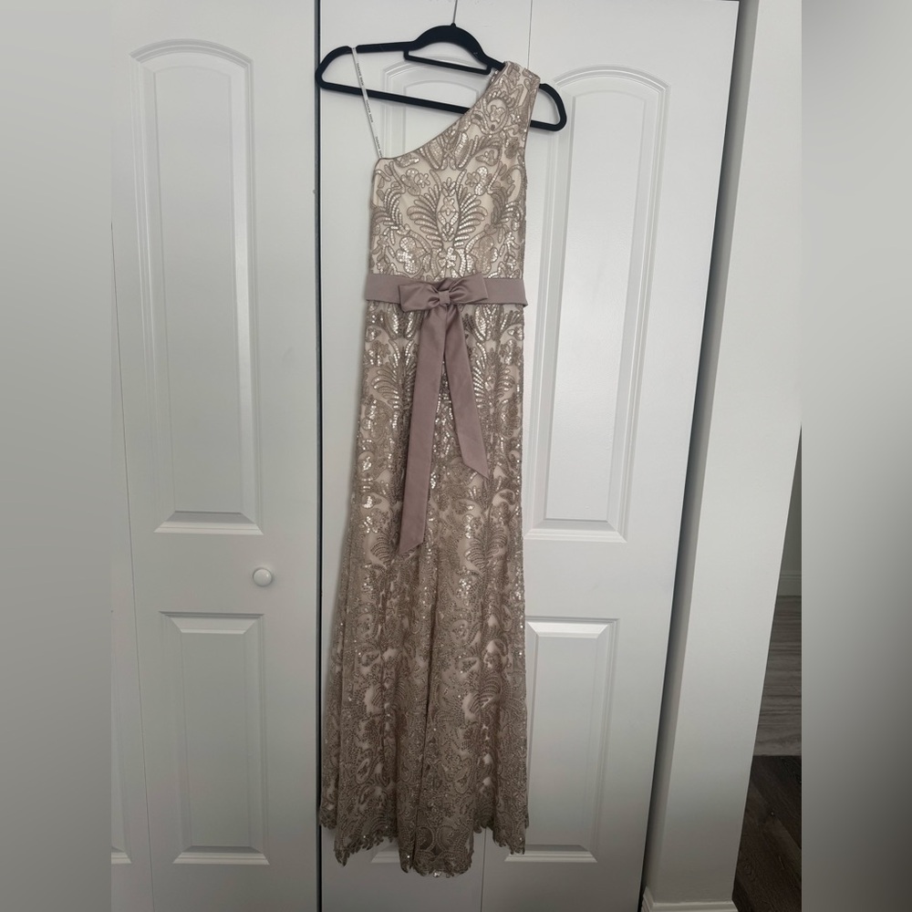 Tadashi Shoji One Shoulder Lace Dress